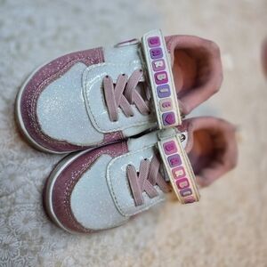 Barbie Sparkle Sneakers - Pink and White